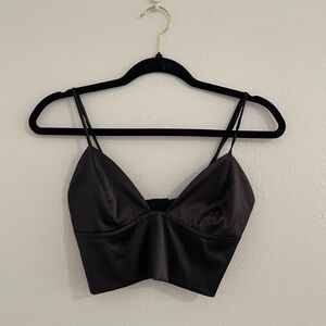 Black triangle top Small
